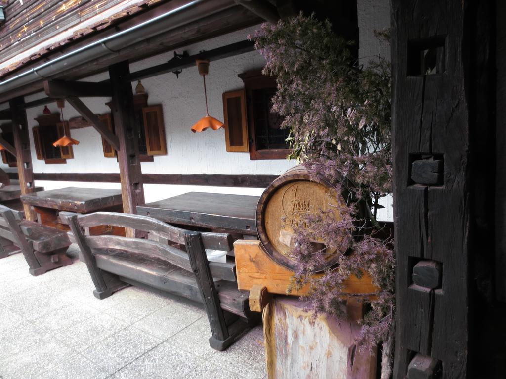Gostisce Smuk Hotel Krize Exterior photo